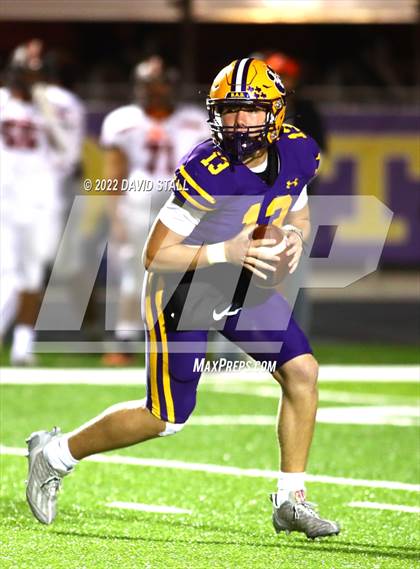 Thumbnail 3 in Gonzales @ La Grange photogallery.