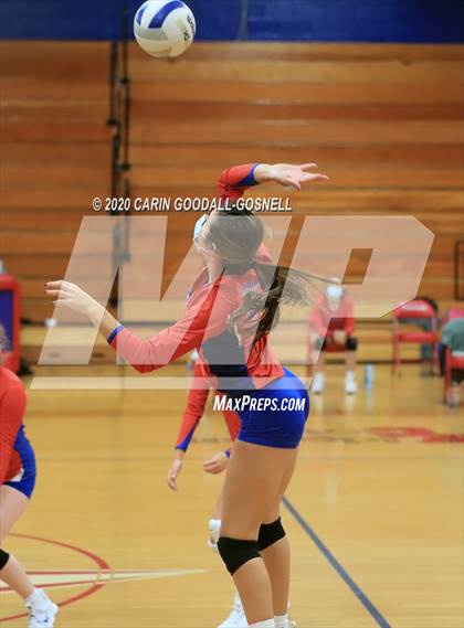 Thumbnail 3 in White Oak @ West Carteret photogallery.