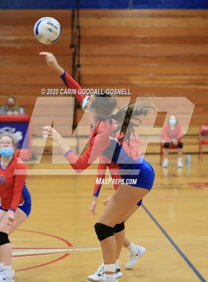 Thumbnail 1 in White Oak @ West Carteret photogallery.