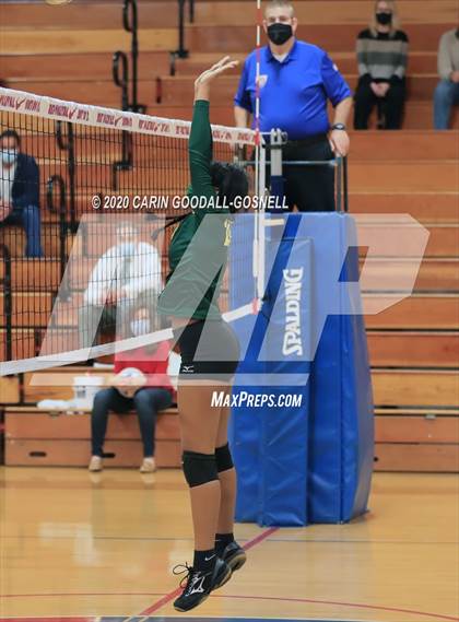 Thumbnail 3 in White Oak @ West Carteret photogallery.