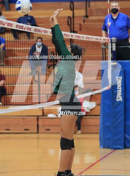 Thumbnail 3 in White Oak @ West Carteret photogallery.