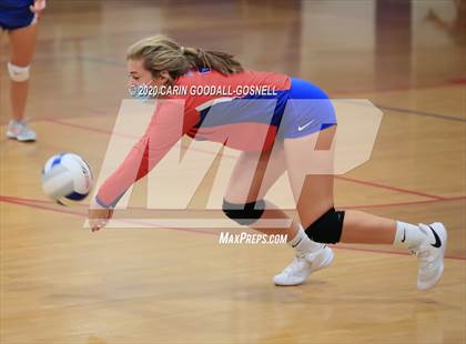 Thumbnail 2 in White Oak @ West Carteret photogallery.