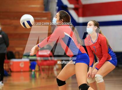 Thumbnail 3 in White Oak @ West Carteret photogallery.