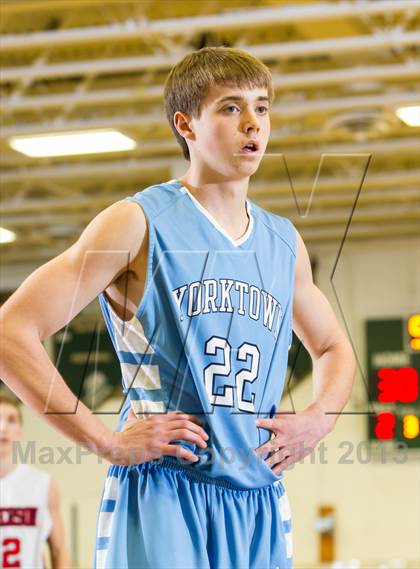 Thumbnail 3 in Jefferson vs Yorktown (Joe Cascio Holiday Classic) photogallery.