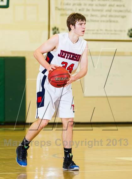 Thumbnail 3 in Jefferson vs Yorktown (Joe Cascio Holiday Classic) photogallery.