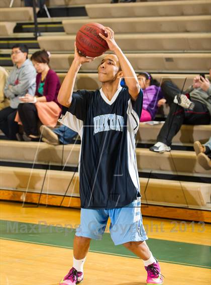 Thumbnail 3 in Jefferson vs Yorktown (Joe Cascio Holiday Classic) photogallery.