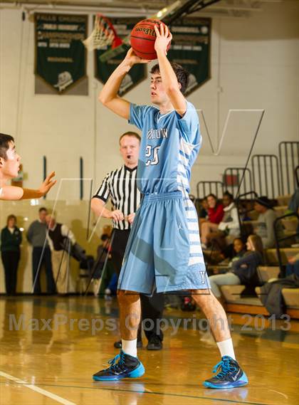 Thumbnail 1 in Jefferson vs Yorktown (Joe Cascio Holiday Classic) photogallery.