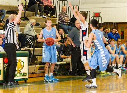 Thumbnail 2 in Jefferson vs Yorktown (Joe Cascio Holiday Classic) photogallery.