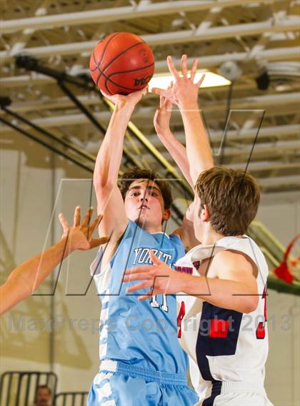 Thumbnail 3 in Jefferson vs Yorktown (Joe Cascio Holiday Classic) photogallery.