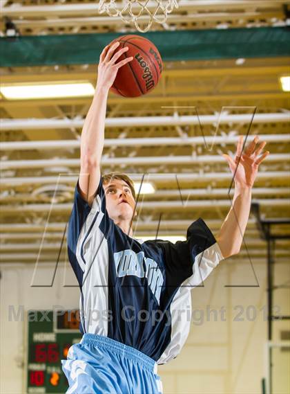 Thumbnail 3 in Jefferson vs Yorktown (Joe Cascio Holiday Classic) photogallery.