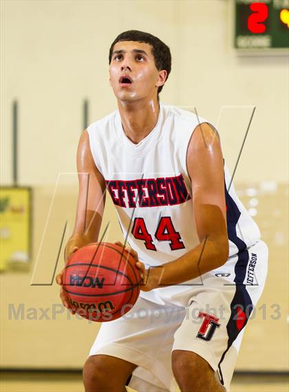 Thumbnail 1 in Jefferson vs Yorktown (Joe Cascio Holiday Classic) photogallery.