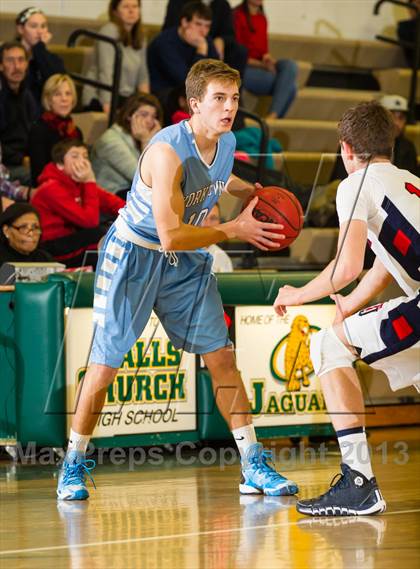 Thumbnail 2 in Jefferson vs Yorktown (Joe Cascio Holiday Classic) photogallery.