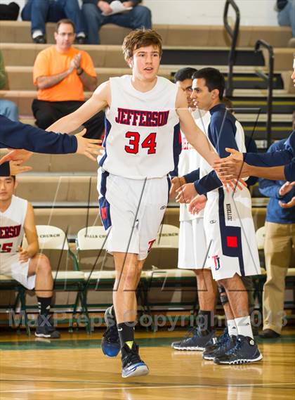 Thumbnail 3 in Jefferson vs Yorktown (Joe Cascio Holiday Classic) photogallery.