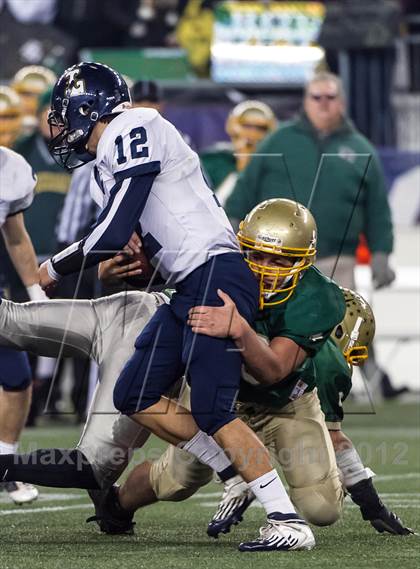 Thumbnail 3 in Bishop Feehan vs. Lynnfield (MIAA Division 3A East Final) photogallery.