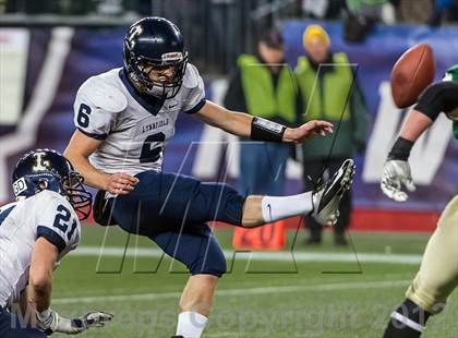 Thumbnail 2 in Bishop Feehan vs. Lynnfield (MIAA Division 3A East Final) photogallery.