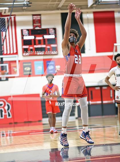 Thumbnail 3 in Fountain-Fort Carson @ Rangeview (CHSAA 5A Sweet 16)  photogallery.