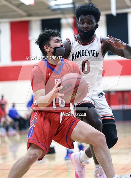 Thumbnail 3 in Fountain-Fort Carson @ Rangeview (CHSAA 5A Sweet 16)  photogallery.