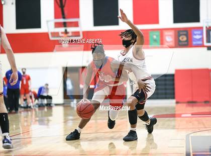 Thumbnail 3 in Fountain-Fort Carson @ Rangeview (CHSAA 5A Sweet 16)  photogallery.