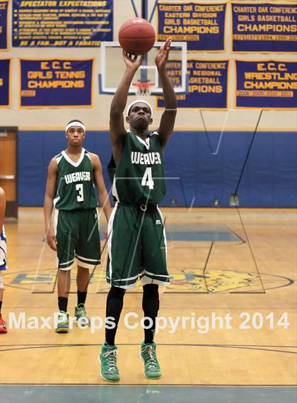 Thumbnail 2 in Weaver @ Bacon Academy (CIAC Class M Quarterfinal) photogallery.