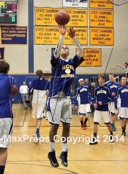 Thumbnail 1 in Weaver @ Bacon Academy (CIAC Class M Quarterfinal) photogallery.