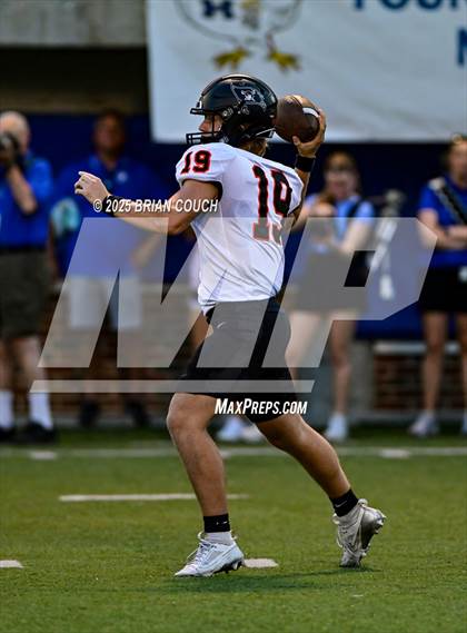 Thumbnail 1 in Highlands vs Ryle photogallery.