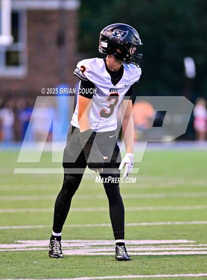 Thumbnail 2 in Highlands vs Ryle photogallery.