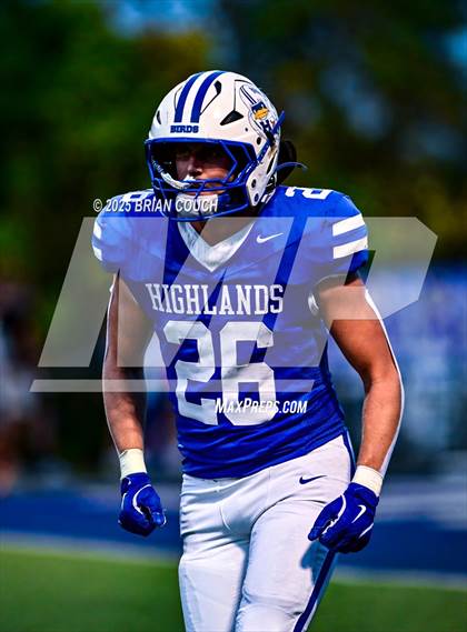 Thumbnail 3 in Highlands vs Ryle photogallery.