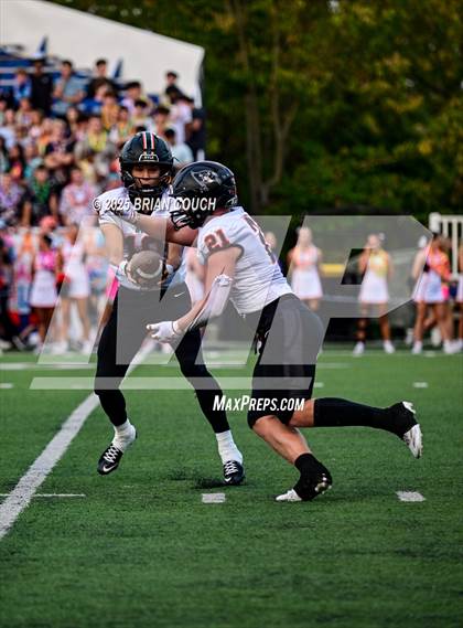 Thumbnail 3 in Highlands vs Ryle photogallery.
