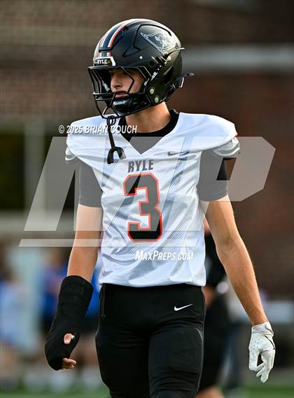 Thumbnail 1 in Highlands vs Ryle photogallery.