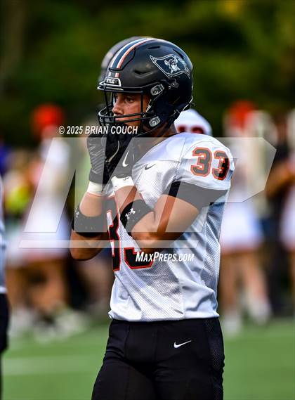 Thumbnail 2 in Highlands vs Ryle photogallery.