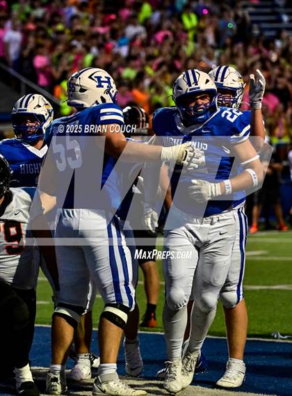 Thumbnail 2 in Highlands vs Ryle photogallery.