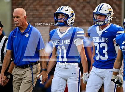 Thumbnail 2 in Highlands vs Ryle photogallery.