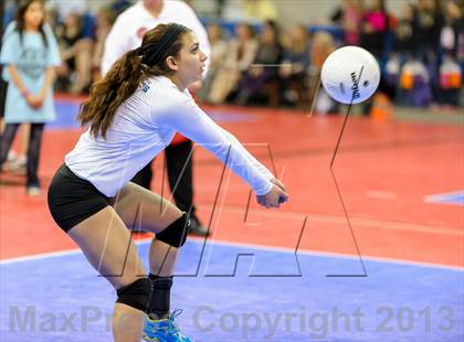 Thumbnail 3 in Holy Family vs. Coal Ridge (CHSAA 3A Pool IV) photogallery.
