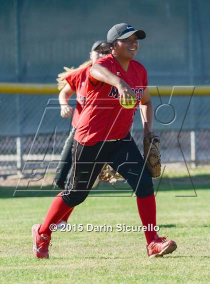 Thumbnail 3 in Maricopa @ Marcos de Niza photogallery.