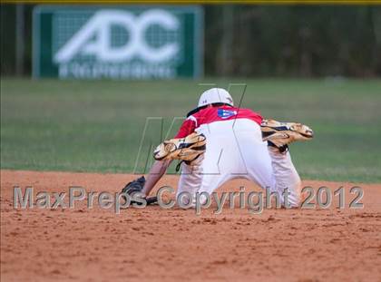 Thumbnail 2 in Hammond vs Northwood Academy photogallery.