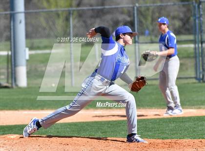 Thumbnail 2 in MacArthur [Douglas] vs Lee [Robert E.] photogallery.