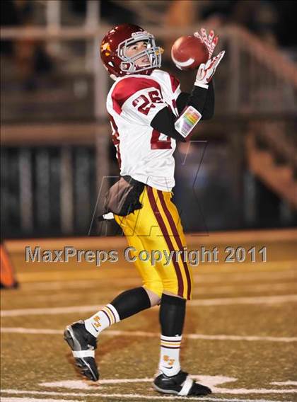 Thumbnail 2 in Valley Regional/Old Lyme vs. St. Joseph (CIAC Class S Semifinal) photogallery.