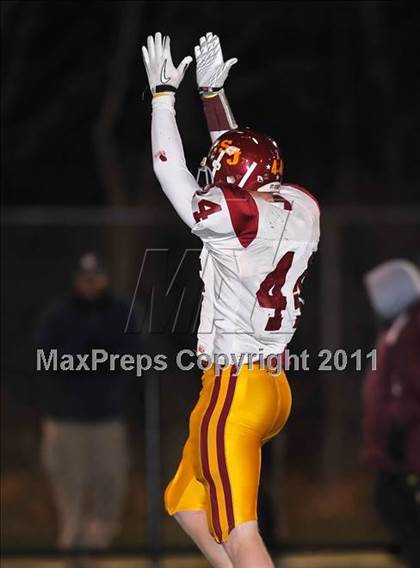 Thumbnail 1 in Valley Regional/Old Lyme vs. St. Joseph (CIAC Class S Semifinal) photogallery.