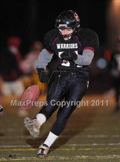 Thumbnail 3 in Valley Regional/Old Lyme vs. St. Joseph (CIAC Class S Semifinal) photogallery.