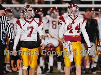 Thumbnail 2 in Valley Regional/Old Lyme vs. St. Joseph (CIAC Class S Semifinal) photogallery.