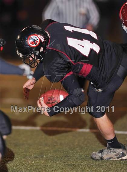 Thumbnail 1 in Valley Regional/Old Lyme vs. St. Joseph (CIAC Class S Semifinal) photogallery.