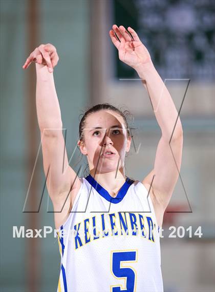 Thumbnail 3 in Cardinal O'Hara vs Kellenberg (NYSCHSAA Class A Final) photogallery.