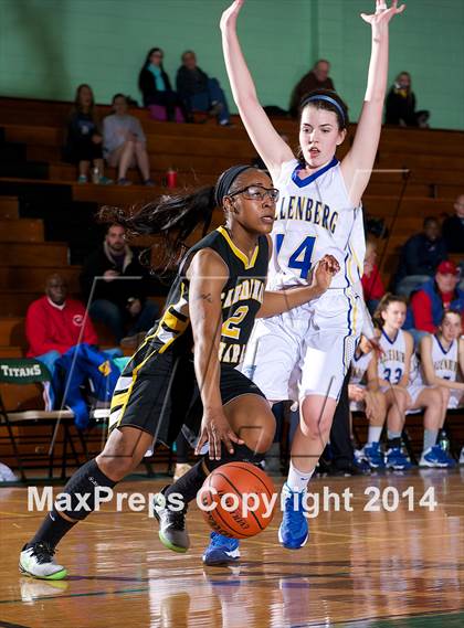 Thumbnail 3 in Cardinal O'Hara vs Kellenberg (NYSCHSAA Class A Final) photogallery.