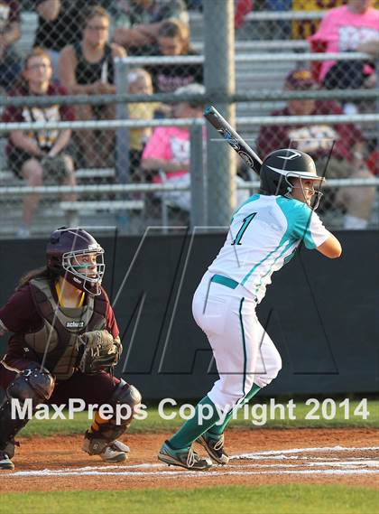 Thumbnail 3 in Deer Park vs Pasadena Memorial (UIL 5A Bi-district Playoff) photogallery.
