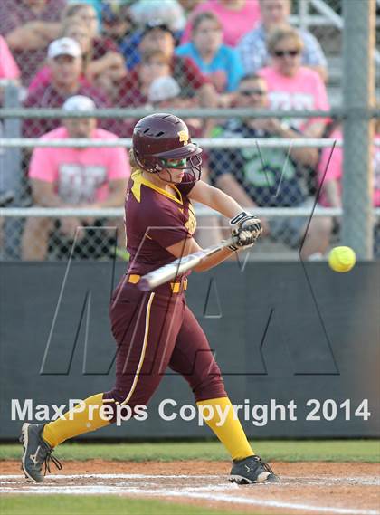 Thumbnail 1 in Deer Park vs Pasadena Memorial (UIL 5A Bi-district Playoff) photogallery.