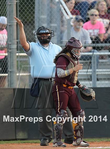 Thumbnail 2 in Deer Park vs Pasadena Memorial (UIL 5A Bi-district Playoff) photogallery.