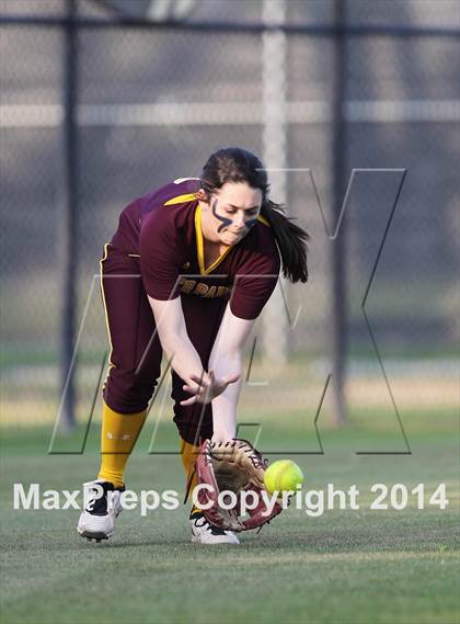Thumbnail 3 in Deer Park vs Pasadena Memorial (UIL 5A Bi-district Playoff) photogallery.