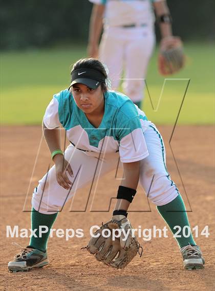 Thumbnail 3 in Deer Park vs Pasadena Memorial (UIL 5A Bi-district Playoff) photogallery.