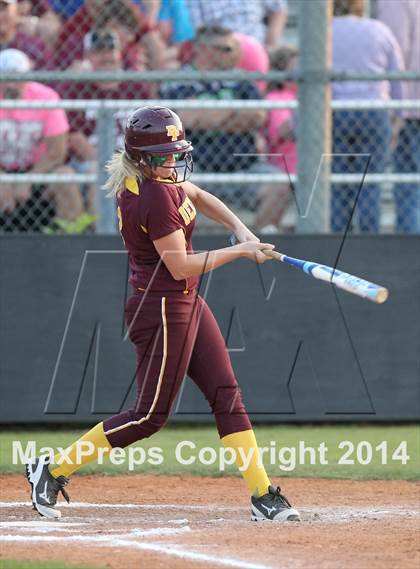 Thumbnail 1 in Deer Park vs Pasadena Memorial (UIL 5A Bi-district Playoff) photogallery.