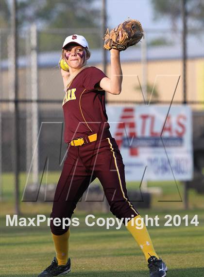 Thumbnail 2 in Deer Park vs Pasadena Memorial (UIL 5A Bi-district Playoff) photogallery.